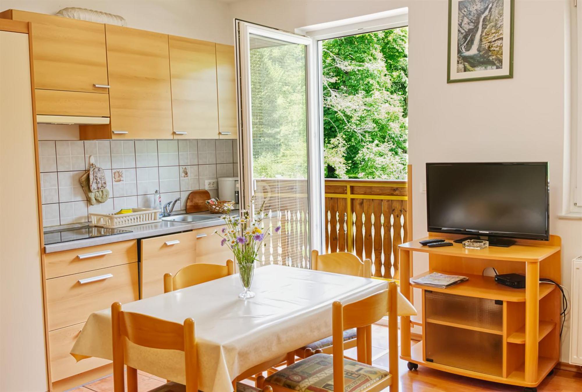 Apartments Kovacic 보히니 외부 사진
